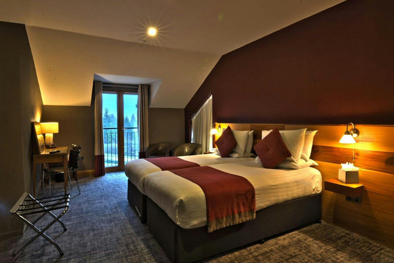 4* The Inn on Loch Lomond