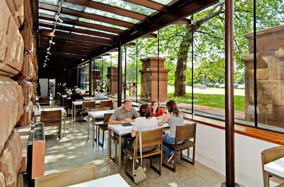 Kg Cafe at Kelvingrove Art Gallery and Museum