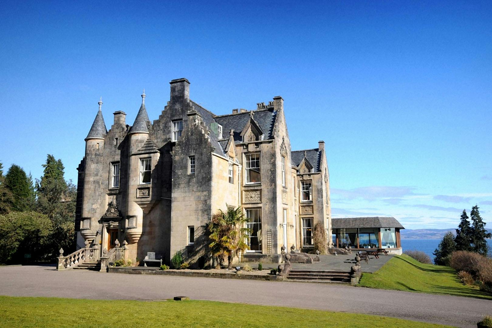 4* Stonefield Castle