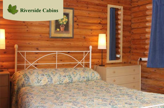 Riverside Log Cabins 