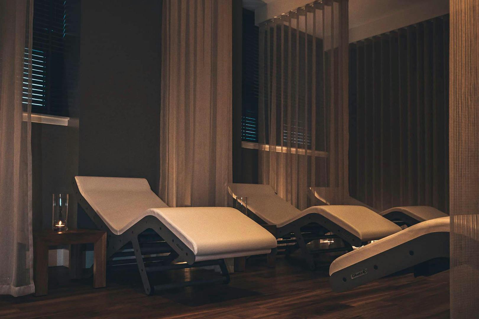 Sandman Signature Aberdeen Hotel