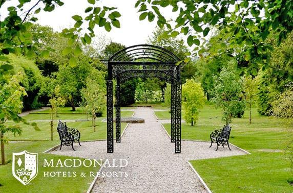 Macdonald Houstoun House Hotel