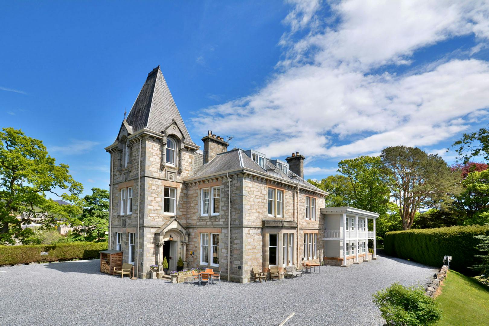 4* Knockendarroch Hotel & Restaurant