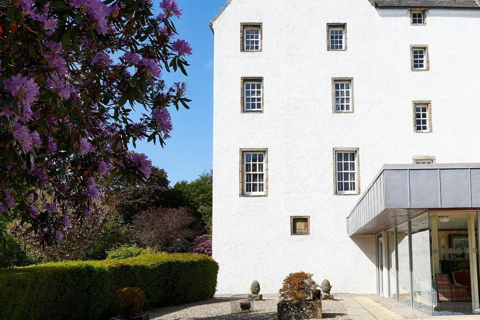  4* Macdonald Houstoun House Hotel