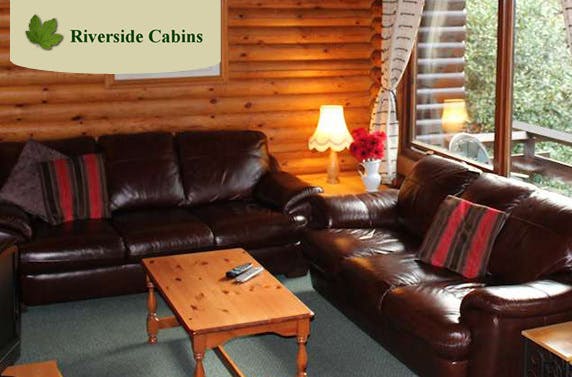 Riverside Log Cabins 