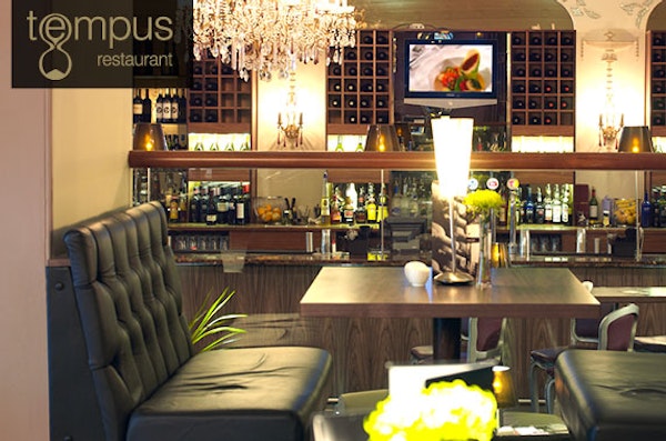 EH2 Tempus Bar & Lounge