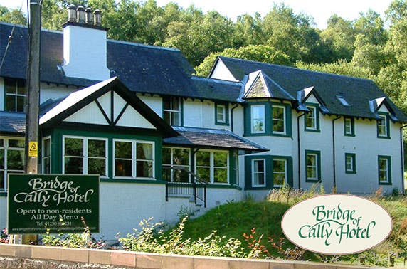 Bridge Of Cally Hotel 