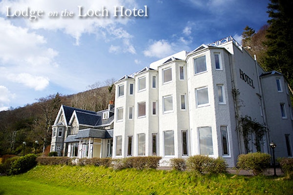 Lodge on the Loch Hotel