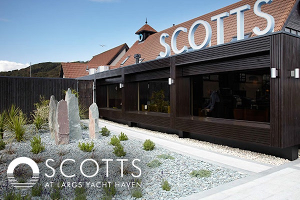 Scotts Bar & Restaurant 
