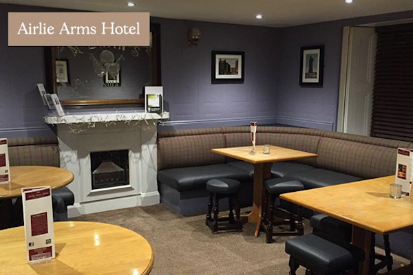 Airlie Arms Hotel, Bar & Restaurant