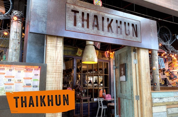 Thaikhun Aberdeen cookery and cocktail class
