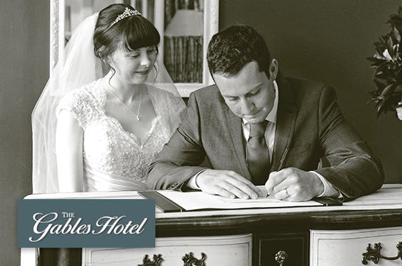 Runaway Wedding Package Gretna Green 199 Itison