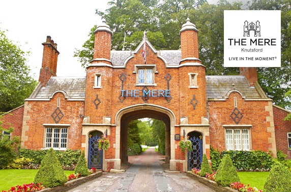 The Mere stay, Cheshire