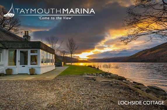 Taymouth Marina group stay with hot tub