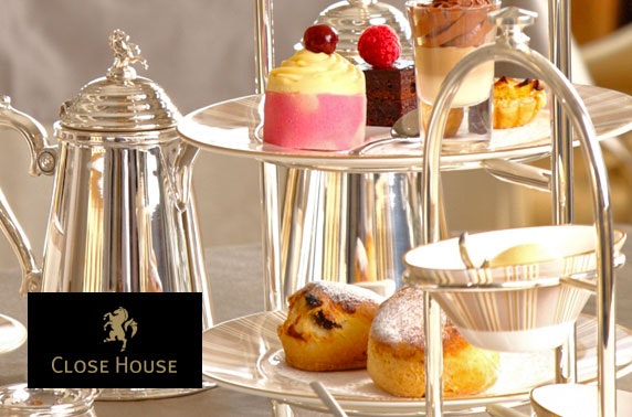 Prosecco afternoon tea at Close House