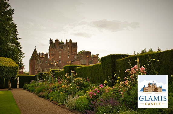Season passes for Glamis Castle – 5* Visit Scotland attraction