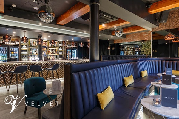 Velvet Hotel & Bar