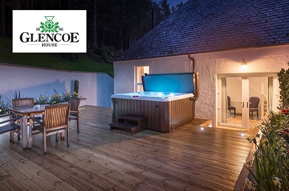 5* luxury Glencoe stay with private hot tub