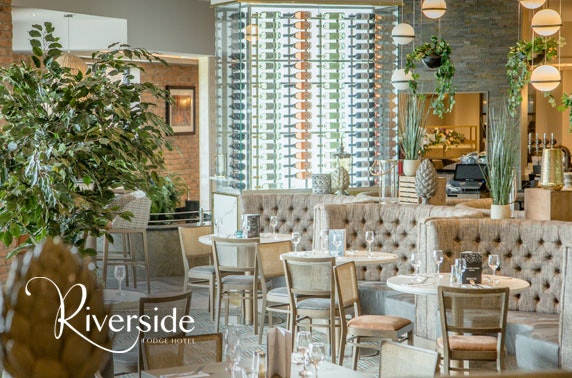 4* Riverside Lodge Hotel dining