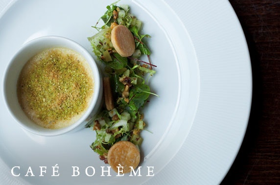 Café Bohème dining