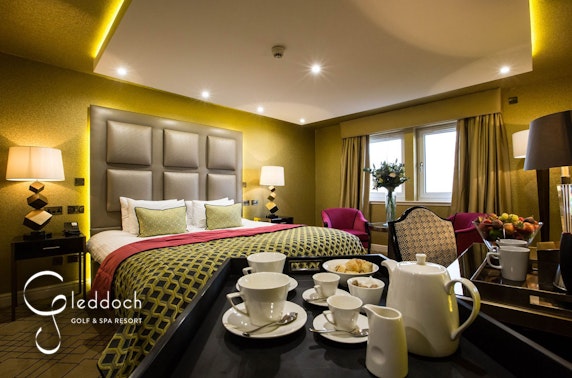 Award winning Gleddoch – Hotel, Spa & Golf overnight