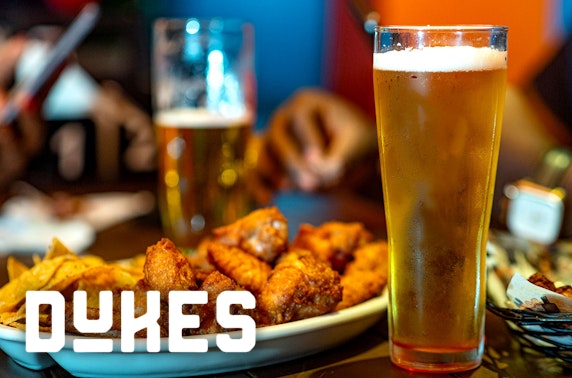 Wings & drinks at Dukes, Leith