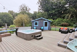 Group stay with private hot tub