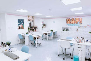 Iconic spot for nail art, brows & lashes
