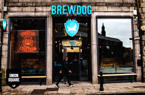 BrewDog Union Square pizza and drinks
