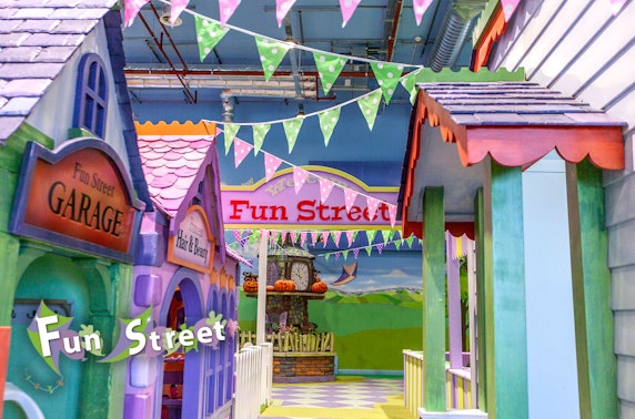 Fun Street children's party package, Silverburn