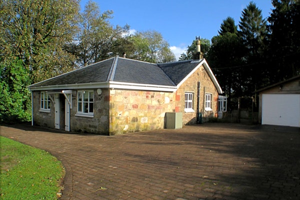 Auchendennan Farm Cottages