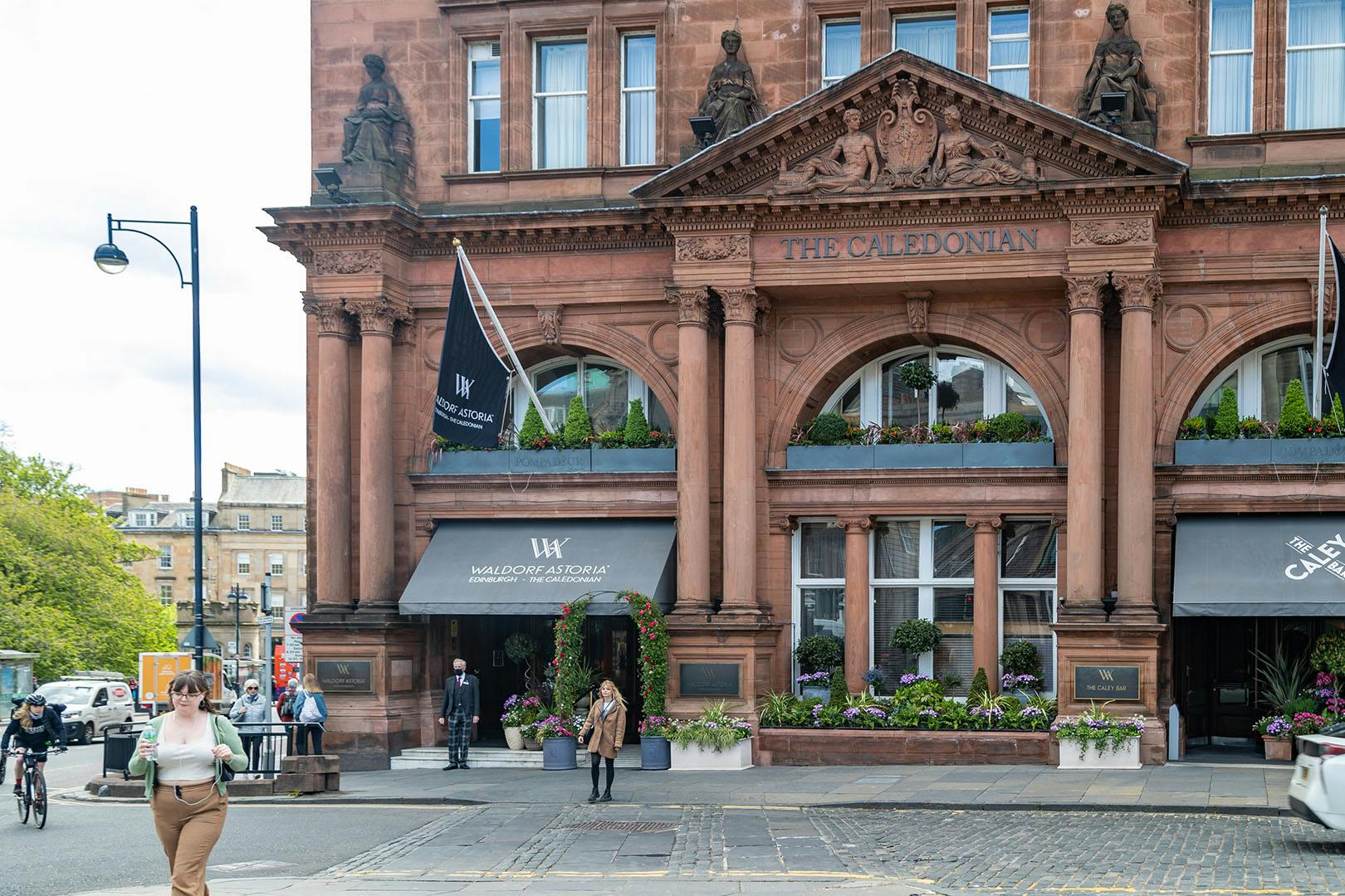 Dean Banks at The Pompadour