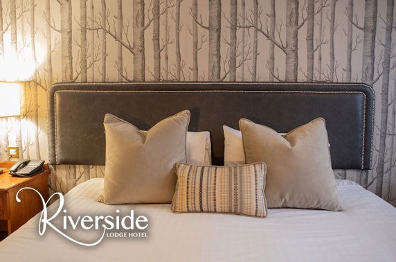 4* Riverside Lodge Hotel stay
