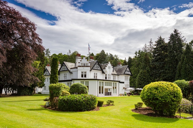 4* Pine Trees Hotel, Pitlochry