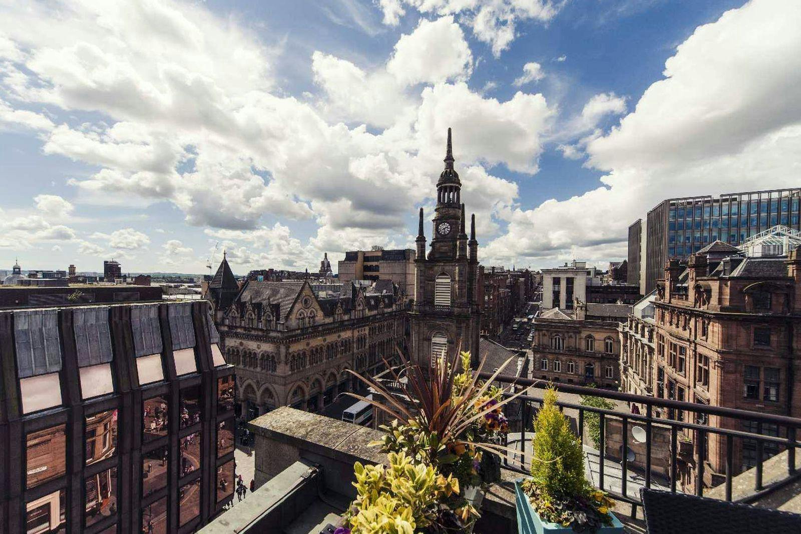 4* Carlton George Hotel