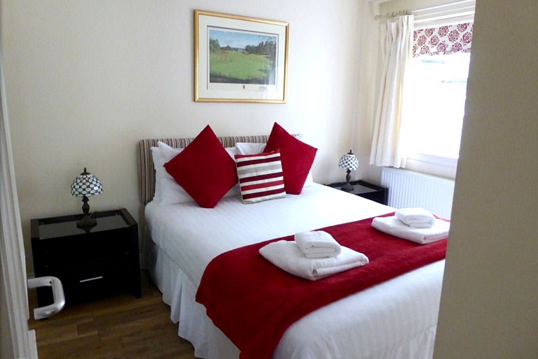 Auchendennan Farm Cottages