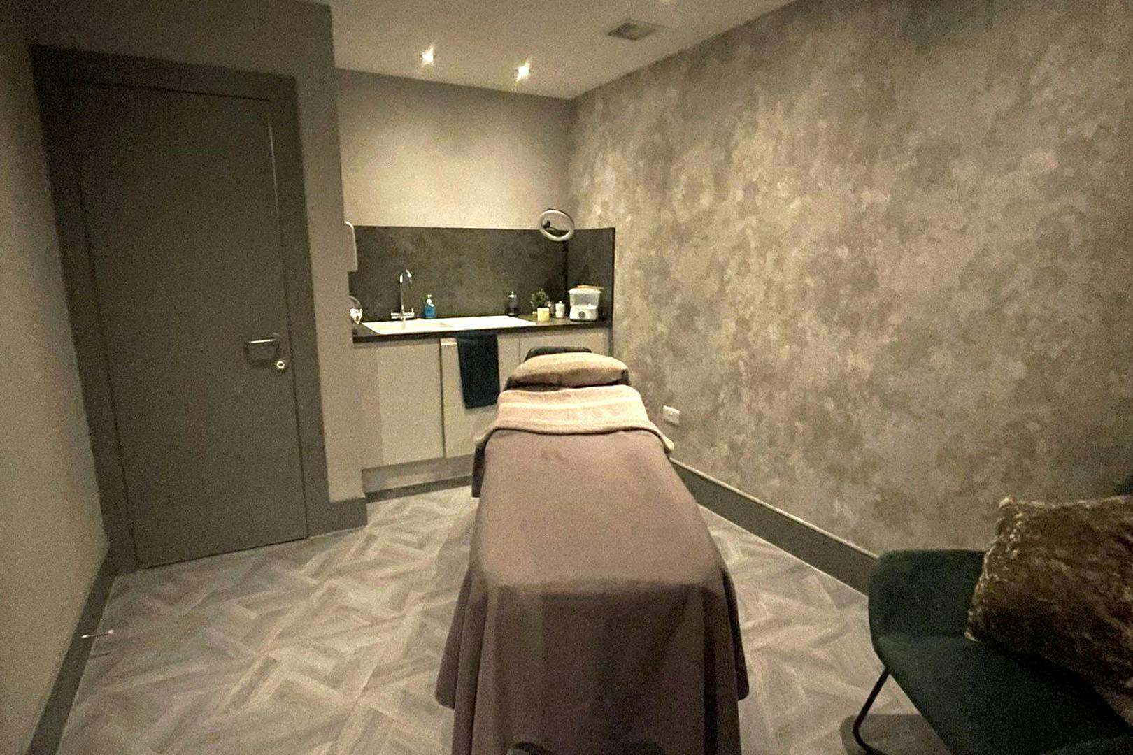 Beauty Spot Spa within 4* Parklands Hotel & Country Club