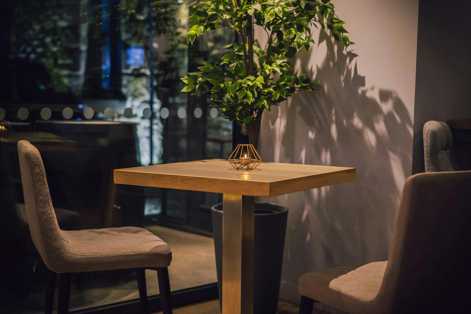 Luci's Restaurant & Cocktail Bar