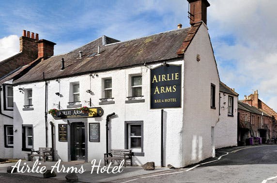 Airlie Arms Hotel, Bar & Restaurant