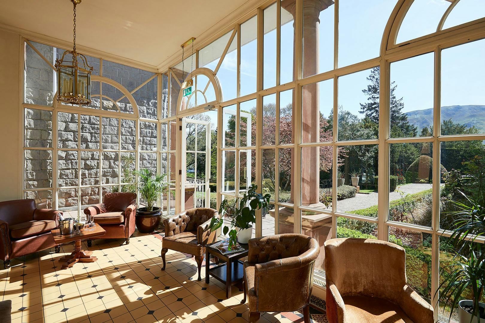 Macdonald Leeming House