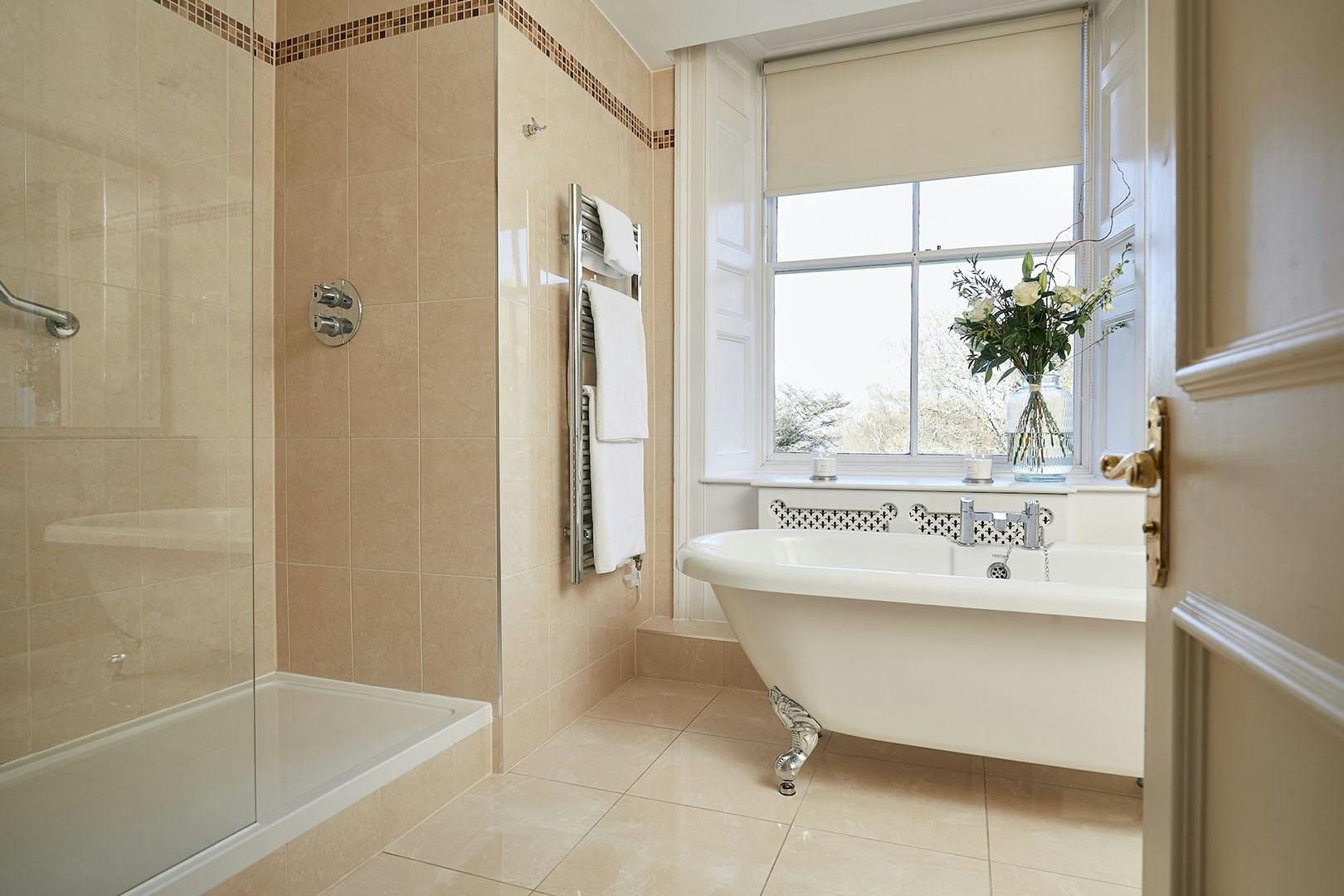 Macdonald Leeming House